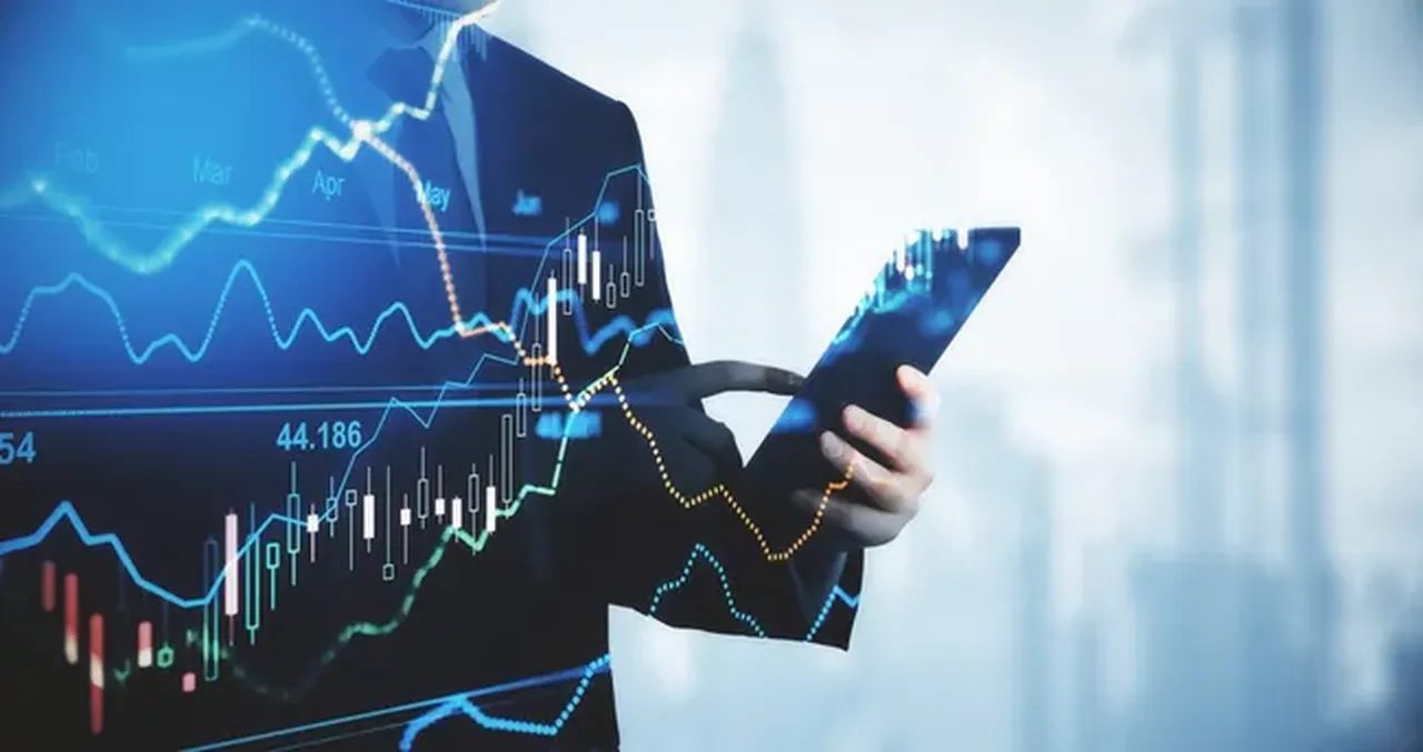 Hisse senedi mi, yatırım fonu mu? 2025 yılında dikkat çeken getiriler