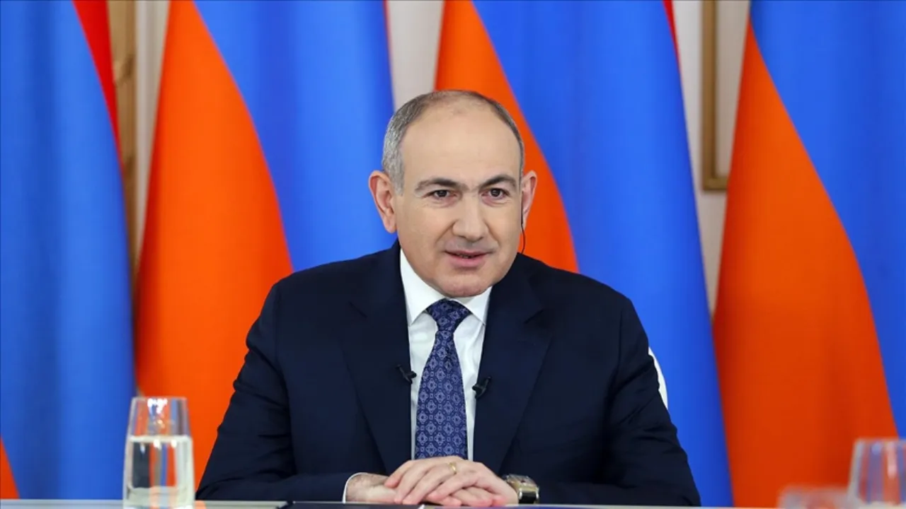 Paşinyan: Türkiye ile ikili ilişkiler konusunda somut adımların atılmasının vakti geldi