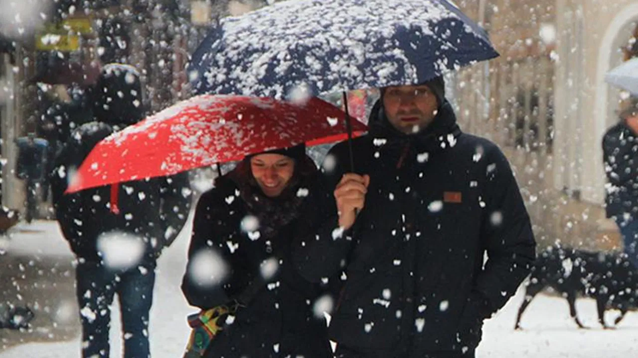 Sıcaklık düşüyor kar geliyor! Uzman isim bölge bölge uyardı