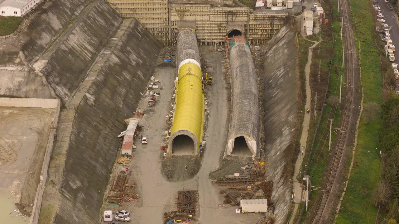  Türkiye’yi Avrupa’ya bağlayacak! Bir etabı tamamlandı, 4 saatlik yol 1 saat 30 dakikaya inecek 