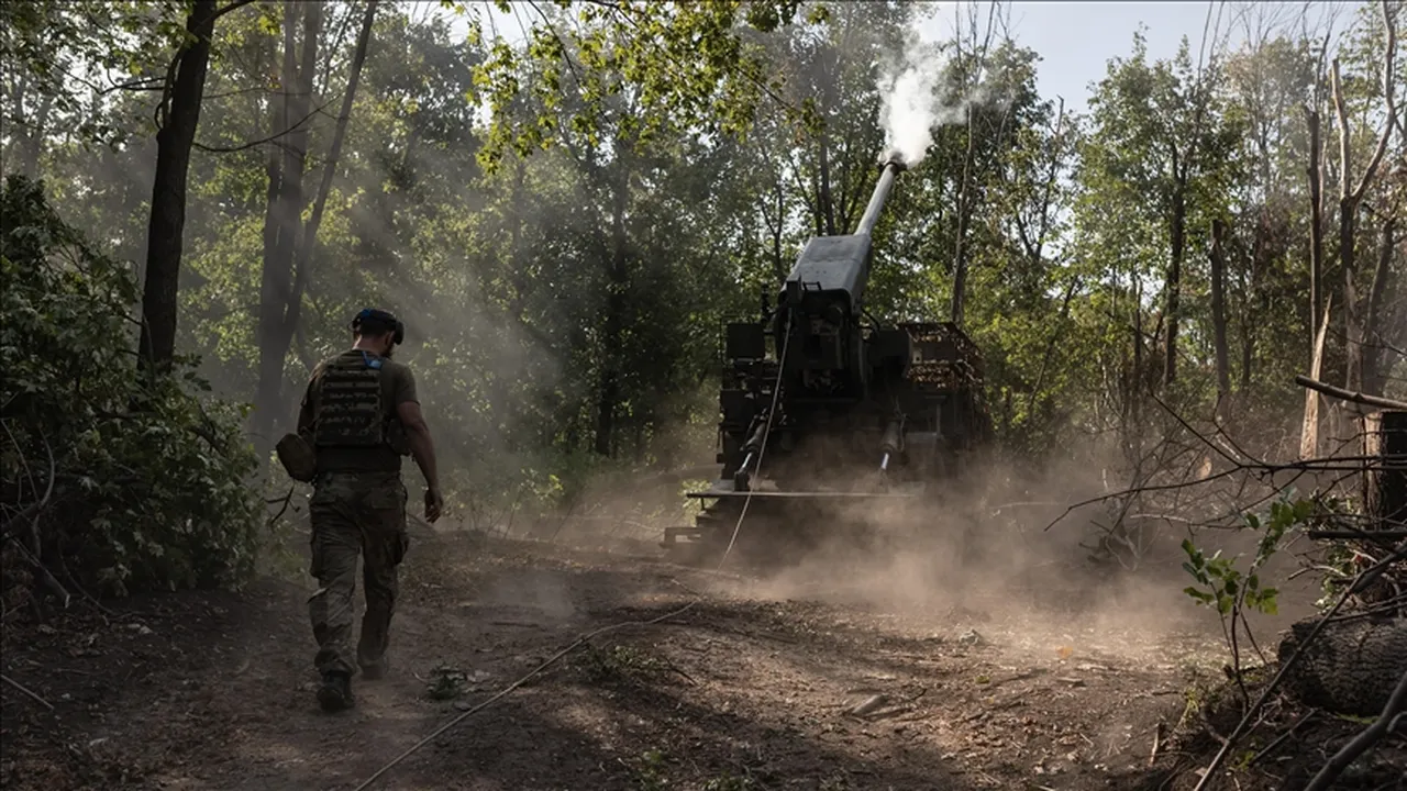 Ukrayna ve ABDnin barış planı masada: Zelenskiyden kritik silahsızlandırılmış bölge teklifi