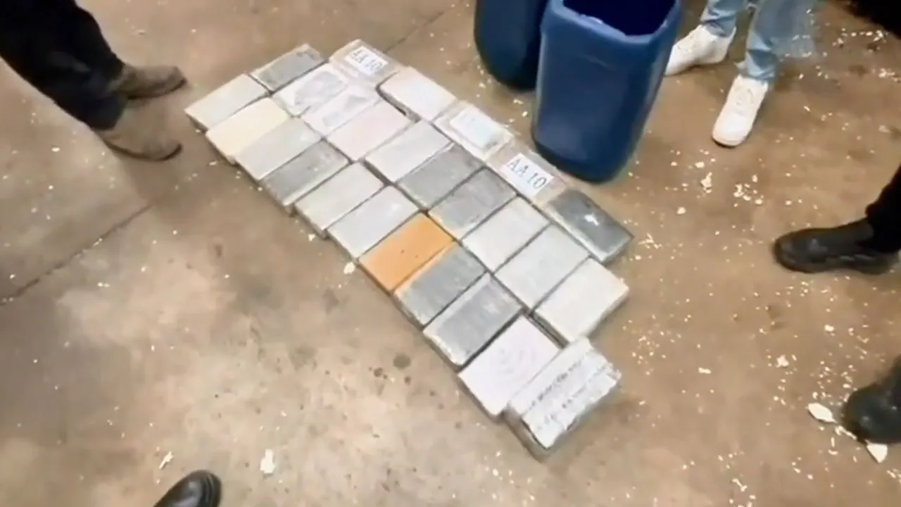 Uluslararası uyuşturucu madde ticaretine darbe! Kapıkule'de yakalandılar