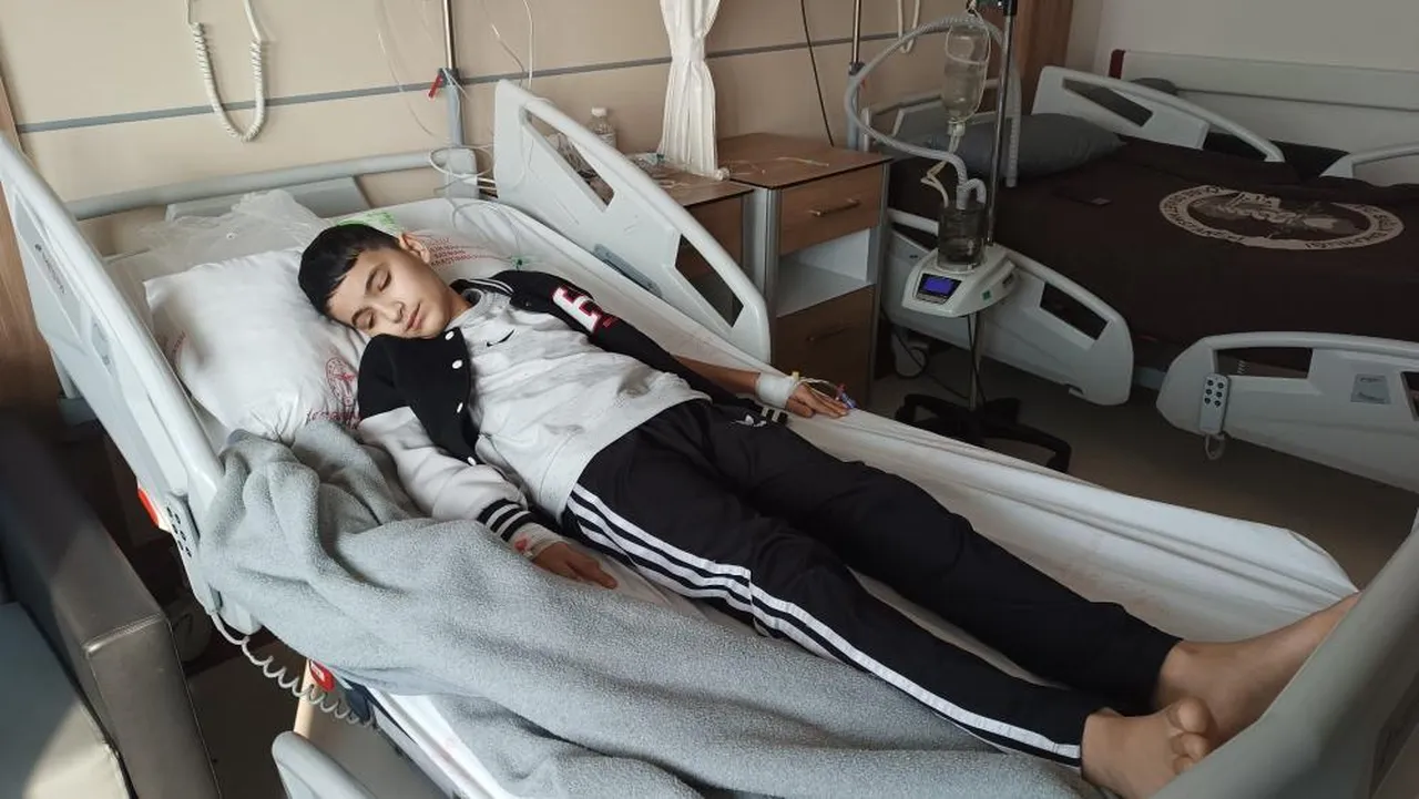 13 yaşındaki Muhammed'in hayatı kabusa döndü! 52 gündür öksürüyor