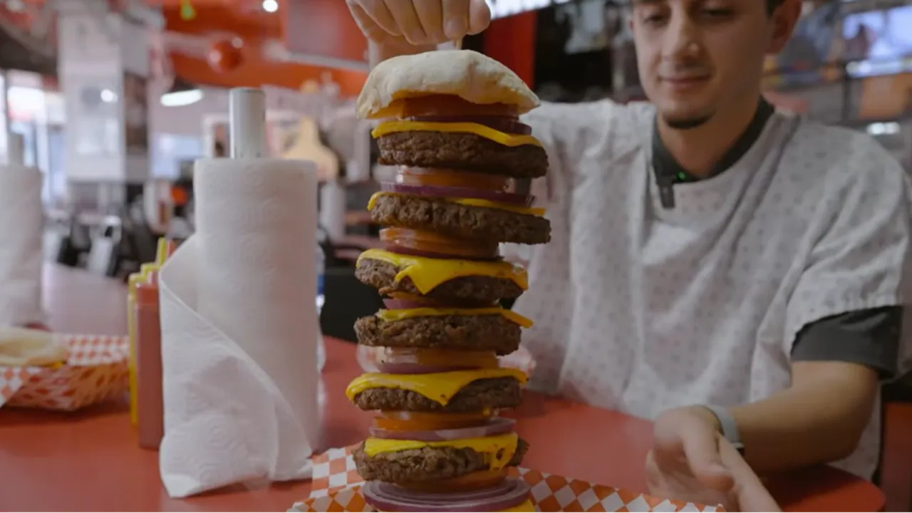 İşte dünyanın en obez şehri! Ruhi Çenet görüntüledi: Yürümek lüks, fast food her yerde