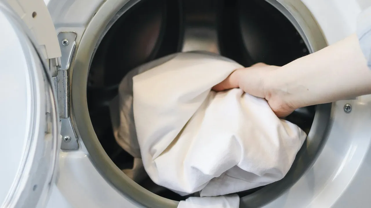 Mide gribi vakaları tavan yaptı: Norovirüs bu kış neden daha tehlikeli? (Norovirüs nedir, belirtileri nelerdir?)