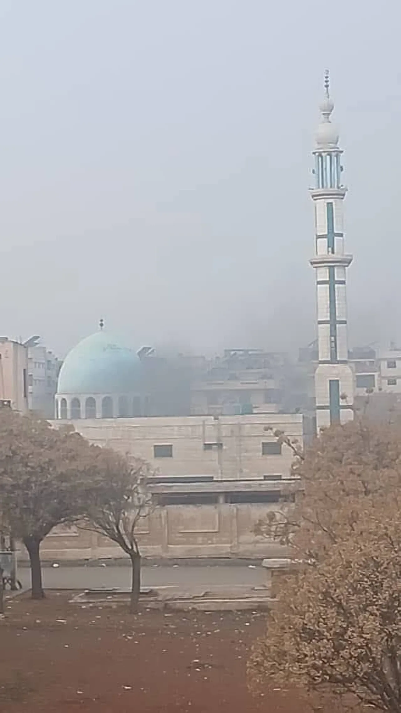 Suriyede camiye bombalı saldırı: Çok sayıda ölü ve yaralı