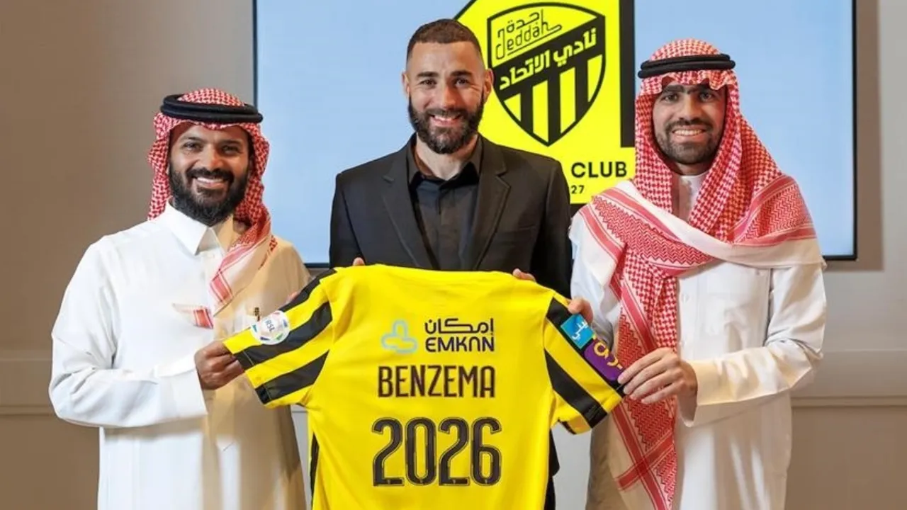 Cristiano Ronaldo, Lionel Messi'yi ikiye katladı: 2025 yılının en çok kazanan futbolcuları belli oldu