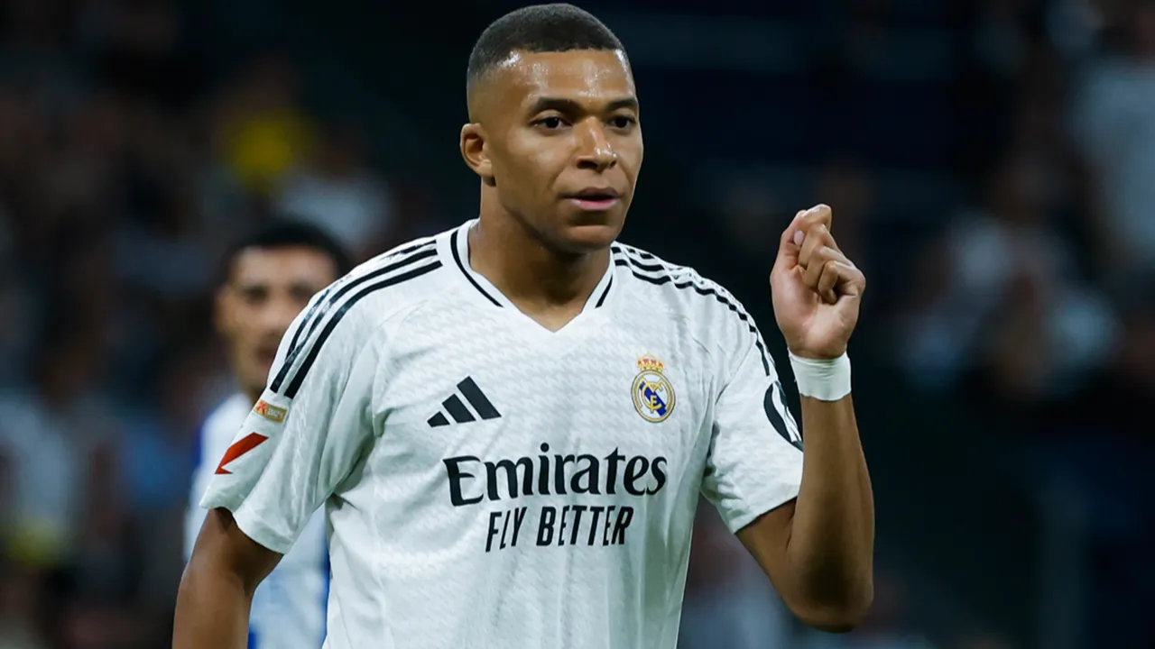 Cristiano Ronaldo, Lionel Messi'yi ikiye katladı: 2025 yılının en çok kazanan futbolcuları belli oldu