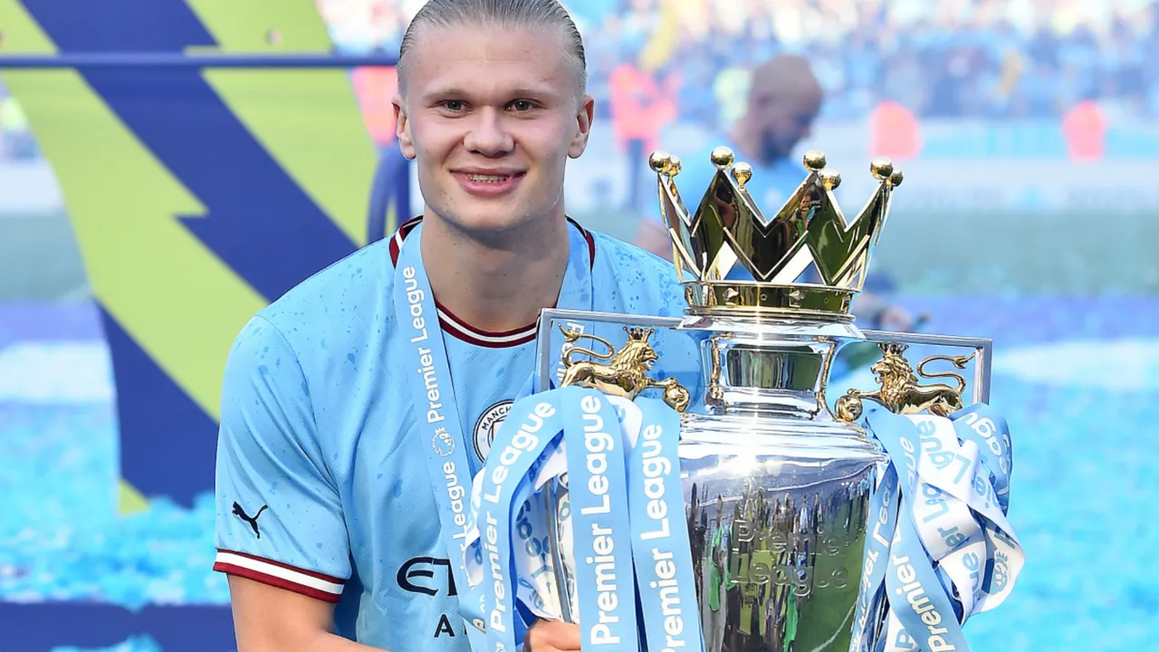 Cristiano Ronaldo, Lionel Messi'yi ikiye katladı: 2025 yılının en çok kazanan futbolcuları belli oldu