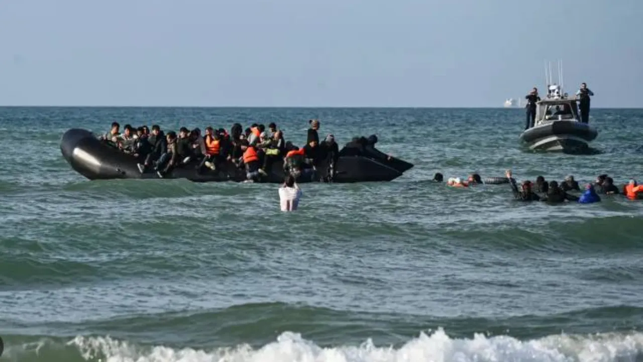 Göçmen teknesi Senegal açıklarında battı: 150'den fazla ölü var