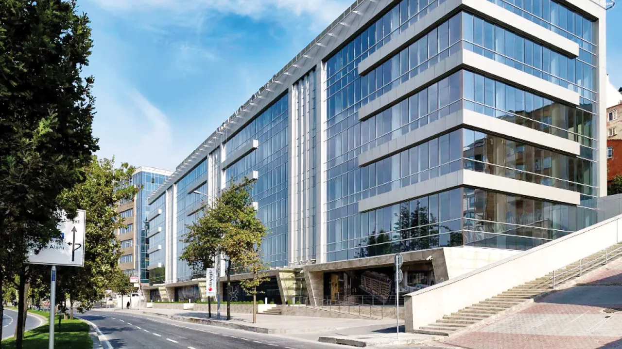 Ofis pazarında rota değişiyor! Şirketlerin yeni gözdesi Kağıthane ve Ataşehir