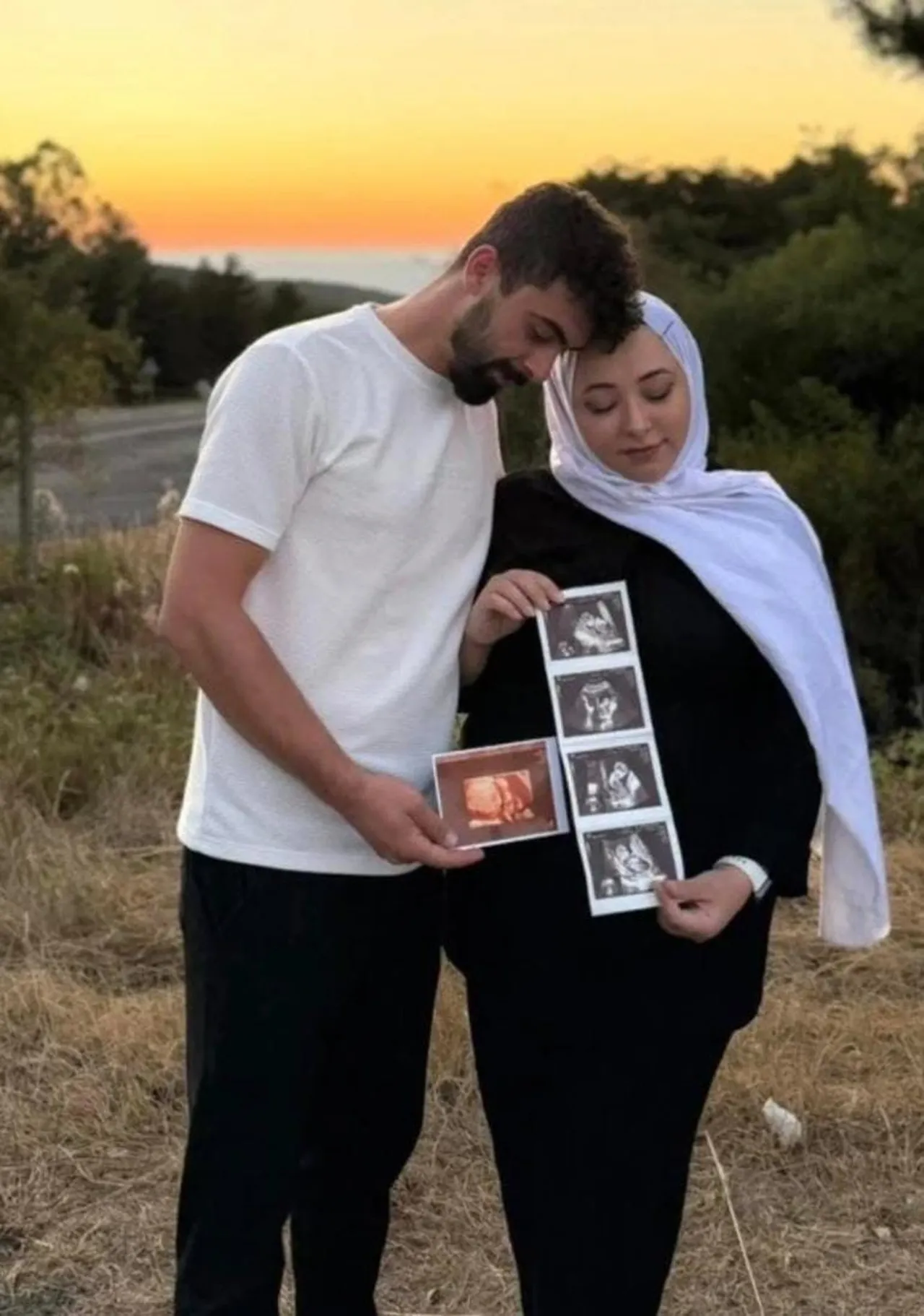 Otomobil şarampole uçtu! Anne baba ve bebekleri hayatını kaybetti