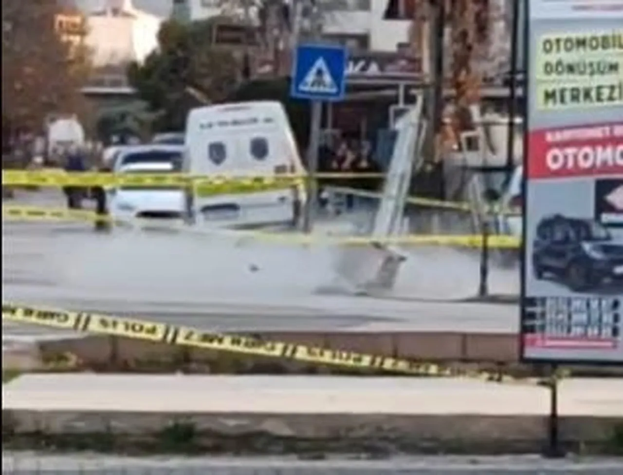 Pamukkale'de bomba paniği! Cadde kapatıldı, fünyeyle müdahale edildi