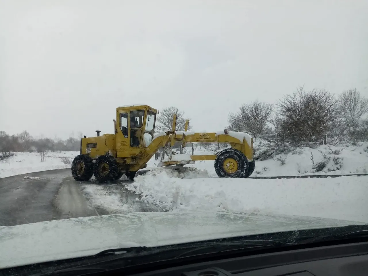 Türkiye kara teslim oldu: 600'e yakın köye ulaşım yok!