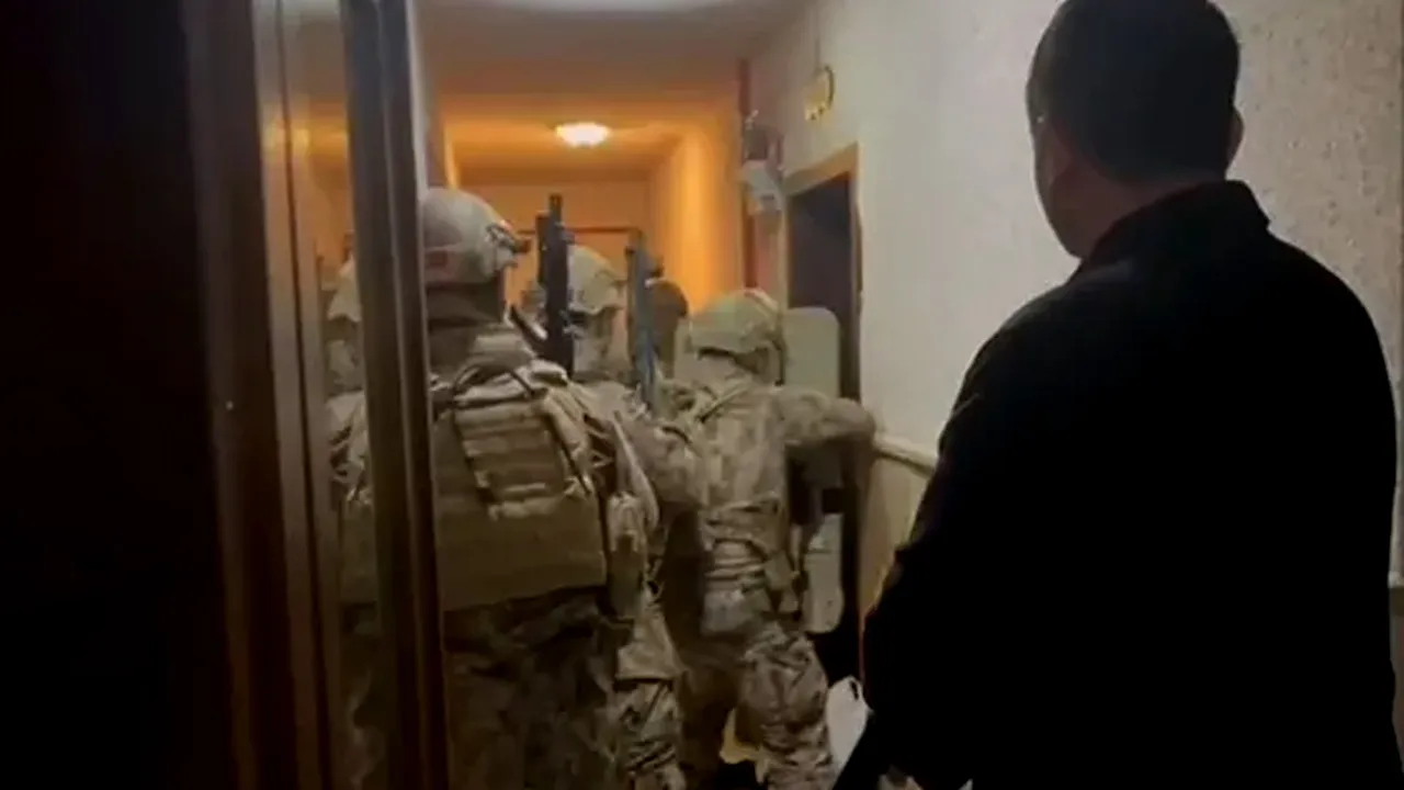 Ankara’da silah ve uyuşturucu çetesine darbe! Çok sayıda gözaltı var