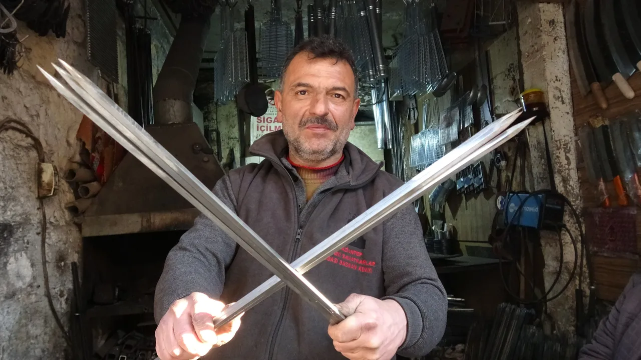 53 yaşındaki Gökmen Gürban