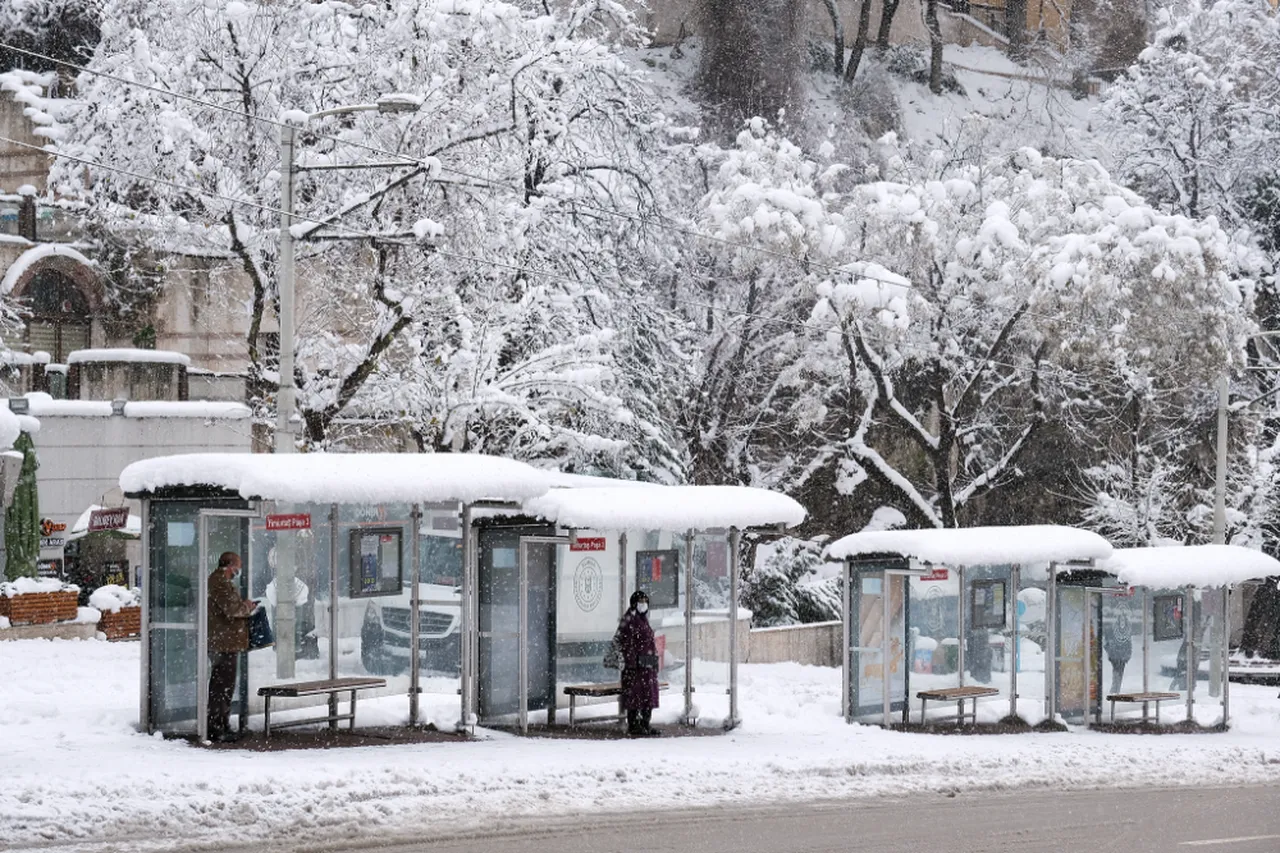 Bursada yarın okullar tatil mi? Gözler 29 Aralık Pazartesi son dakika kar tatili açıklamasında!