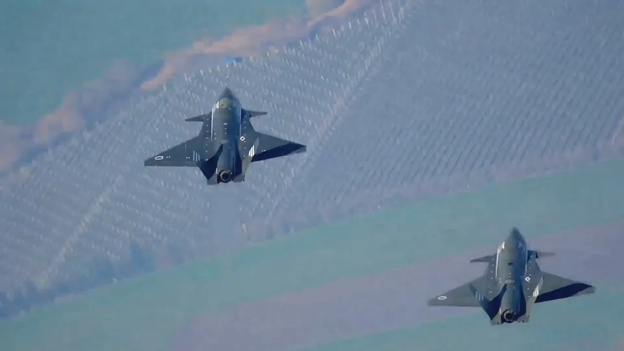 Baykar tarafından geliştirilen  Bayraktar Kızılelma MİUS bir ilki daha başardı. 2x Kızılelma MİUS otonom kol uçuşu gerçekleştirdi.