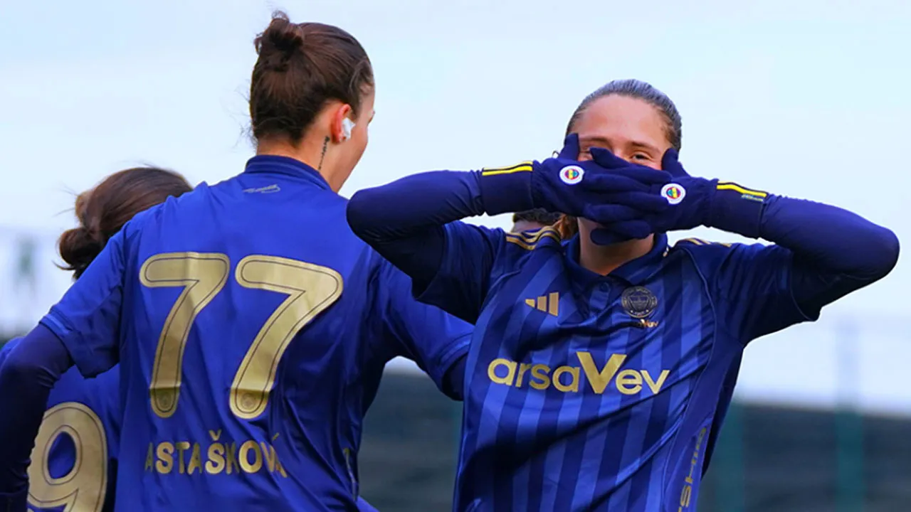 Fenerbahçe 2 golle kazandı, liderliğini sürdürdü