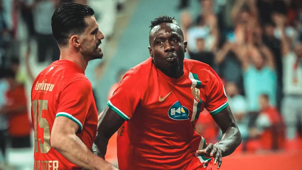Mbaye Diagne şovunu sürdürdü, Amedspor farka gitti: Gol krallığında zirvede 