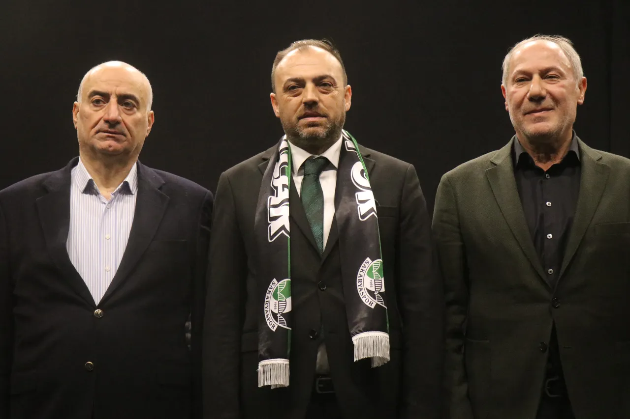 Sakaryasporda yeni dönem! Yeni başkan Enes Zengin oldu