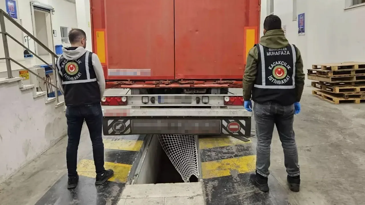 Türkiye sınırlarında büyük operasyon! Milyarlık uyuşturucu yakalandı