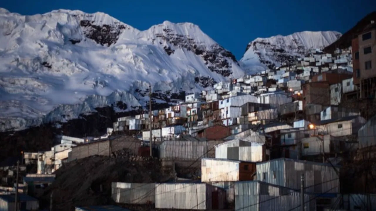 Uzaya en yakın yerleşim yeri: 50 bin kişinin yarım oksijenle yaşadığı bu şehrin sırrı ne?
