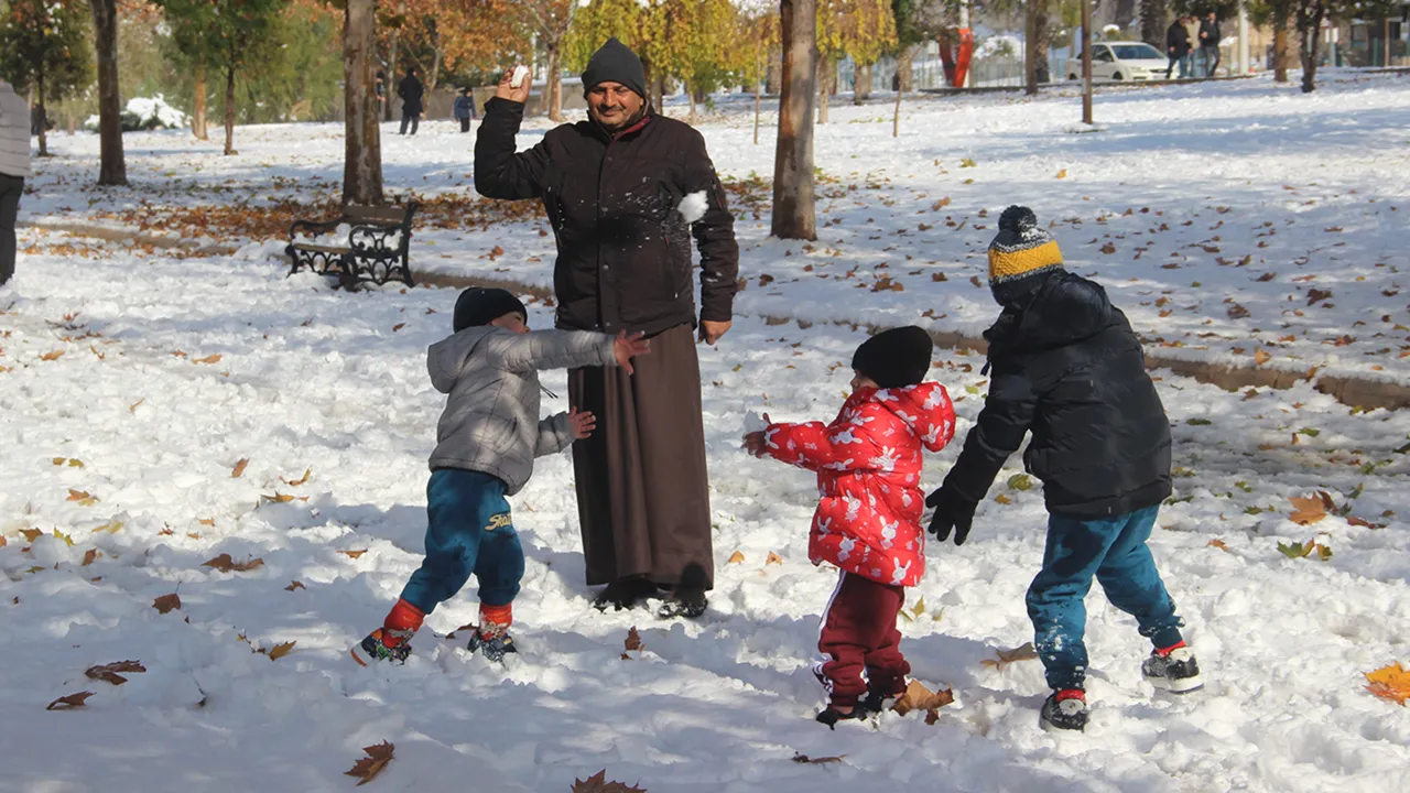 BİNGÖL'DE OKULLAR TATİL Mİ?