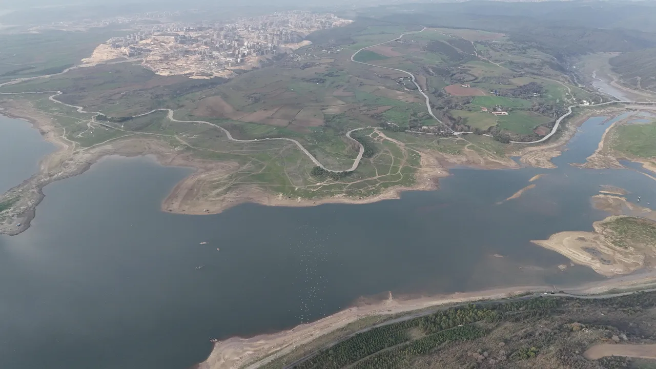 İl il gezen felaket İstanbul’da da kapıya dayandı! Barajlarda 5 aylık su kaldı