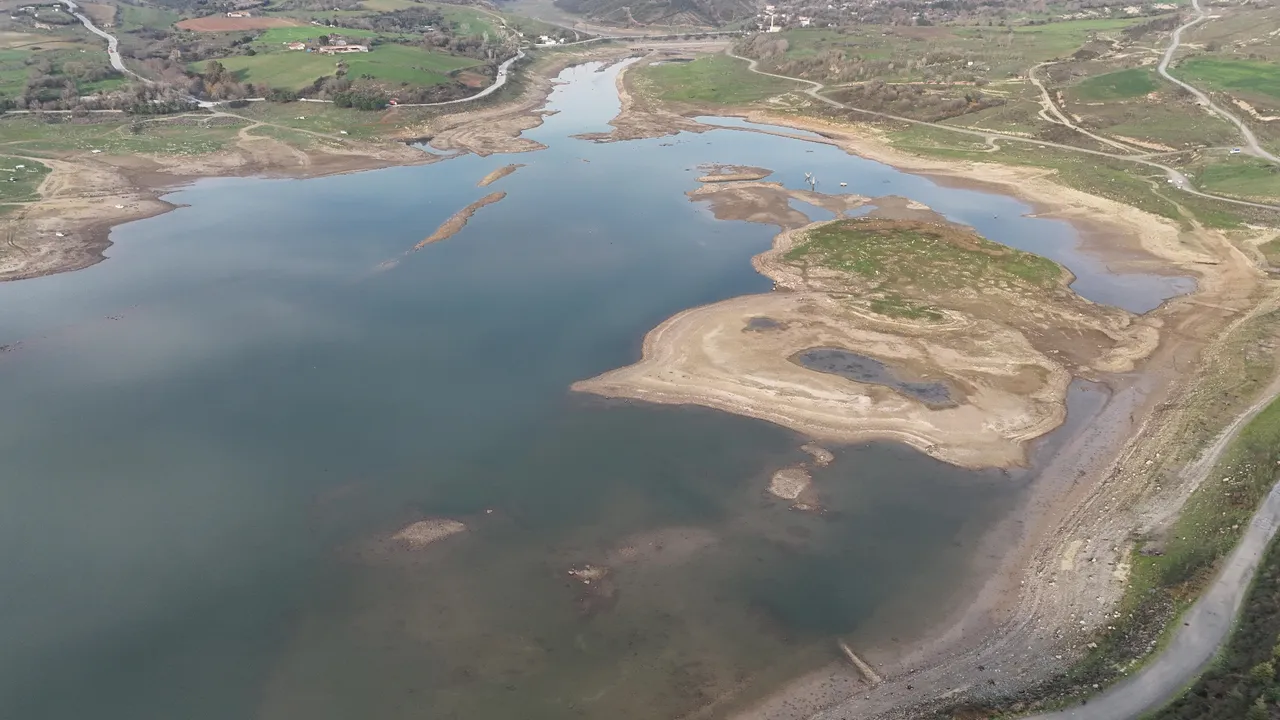İl il gezen felaket İstanbul’da da kapıya dayandı! Barajlarda 5 aylık su kaldı