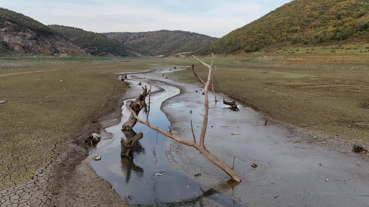 İl il gezen felaket İstanbul’da da kapıya dayandı! Barajlarda 5 aylık su kaldı