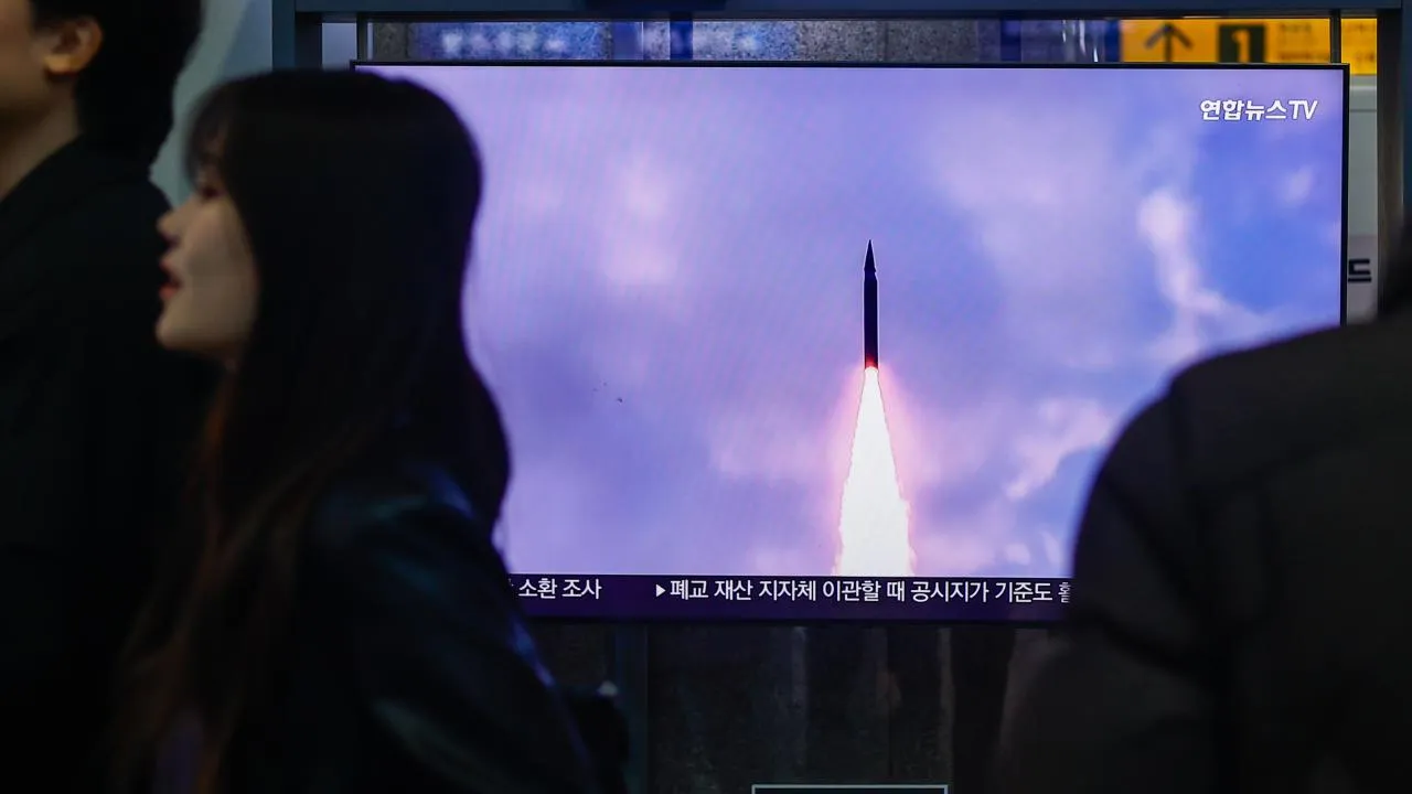 Kim Jong-Un dünyaya gözdağı verdi! Füzeler 170 dakika havada kaldı