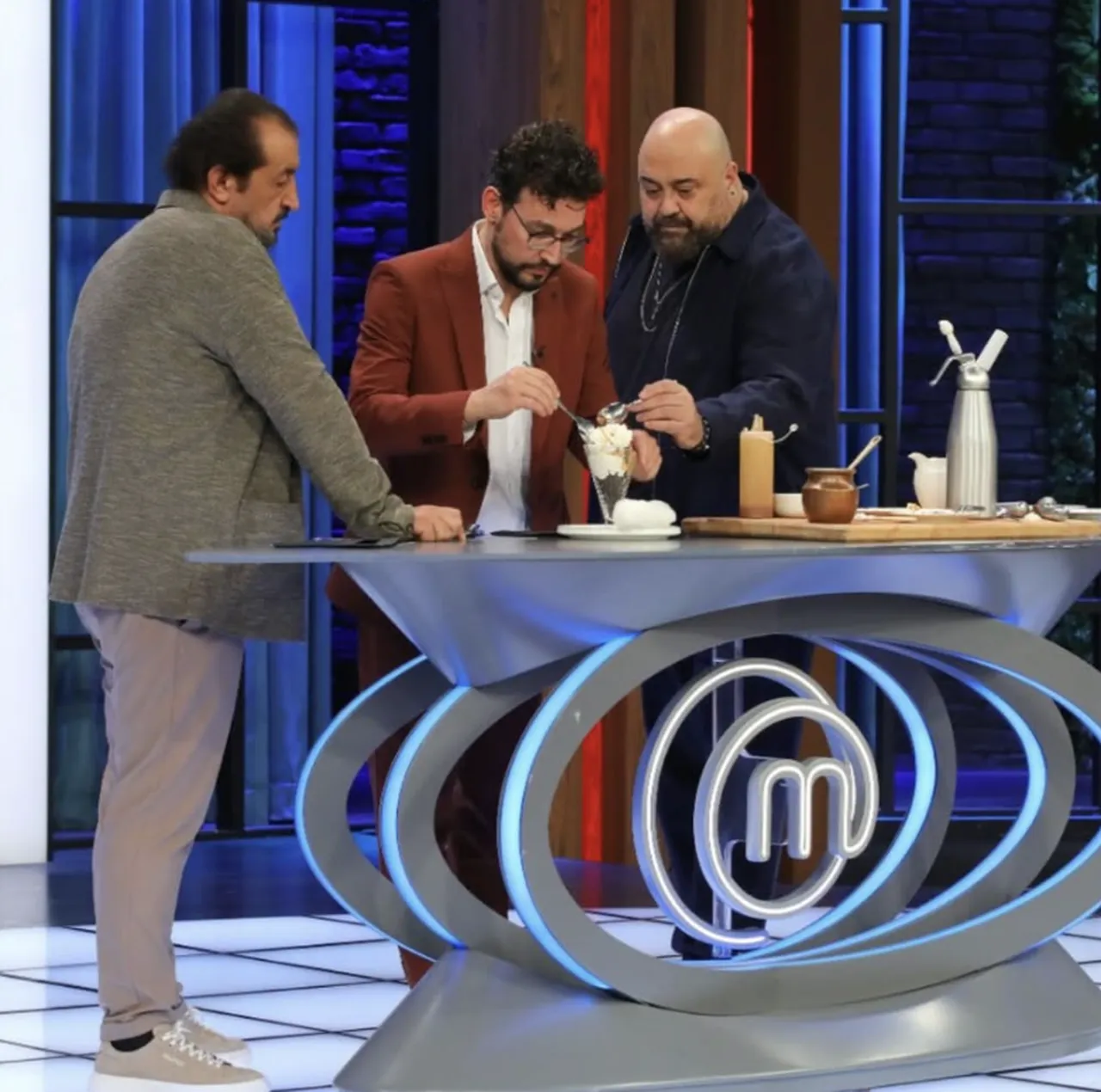 MasterChef altın önlüğü kim aldı? 28 Aralık MasterChefte 7. altın önlüğü kazanan isim belli oldu