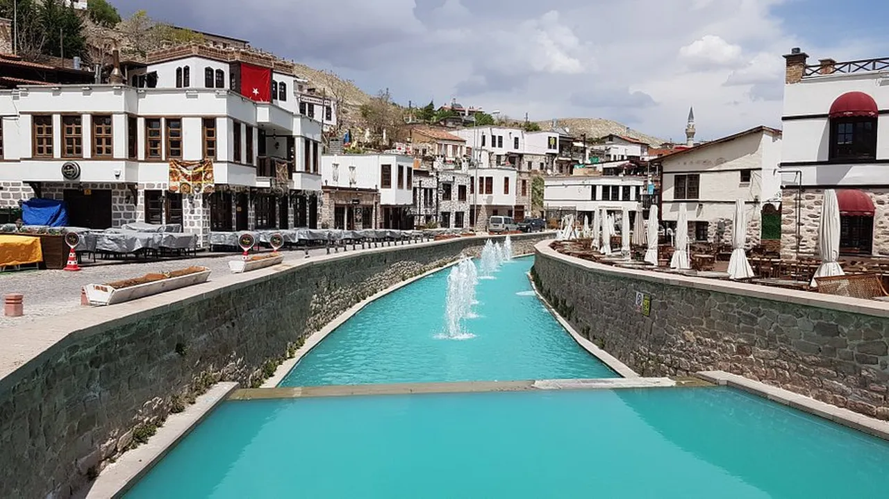 Mevlâna’yı ziyaret edip Konya’da konaklayacaklar: 1 Sille 1 milyon turist