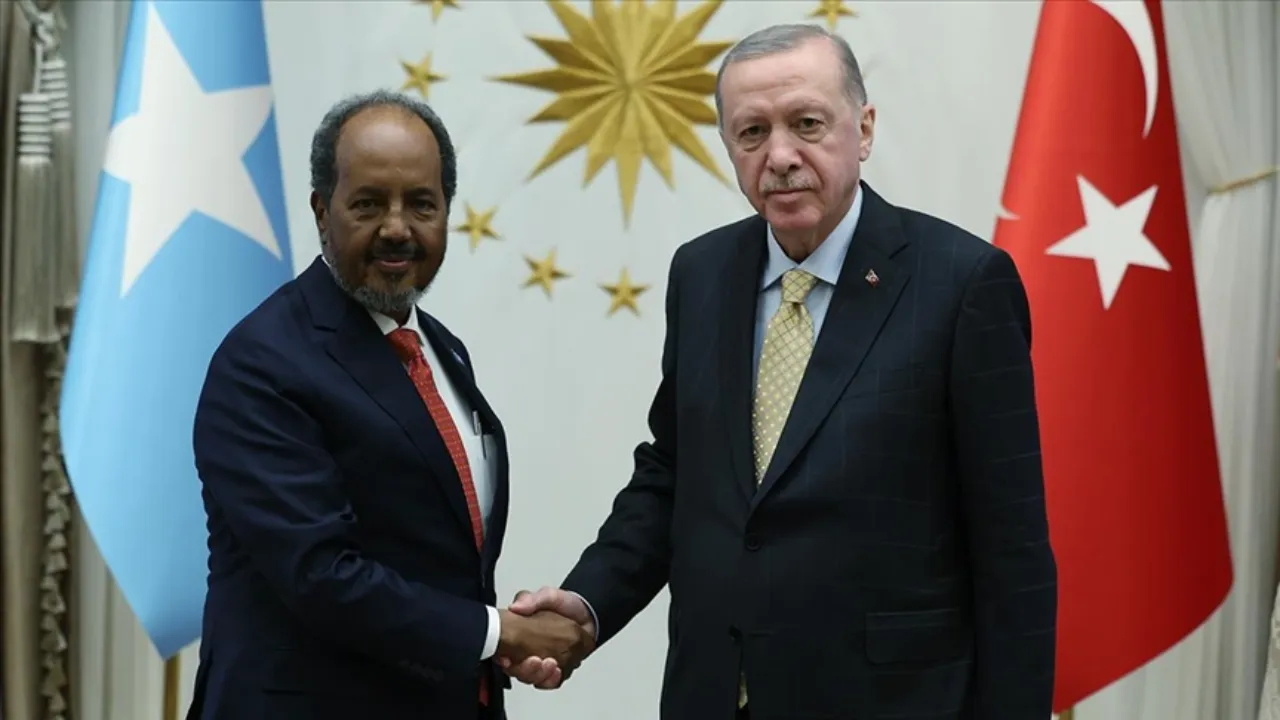 Somali Cumhurbaşkanı Mahmud Ankara’ya geliyor! Mısır basını Türk üssünü gündeme taşıdı