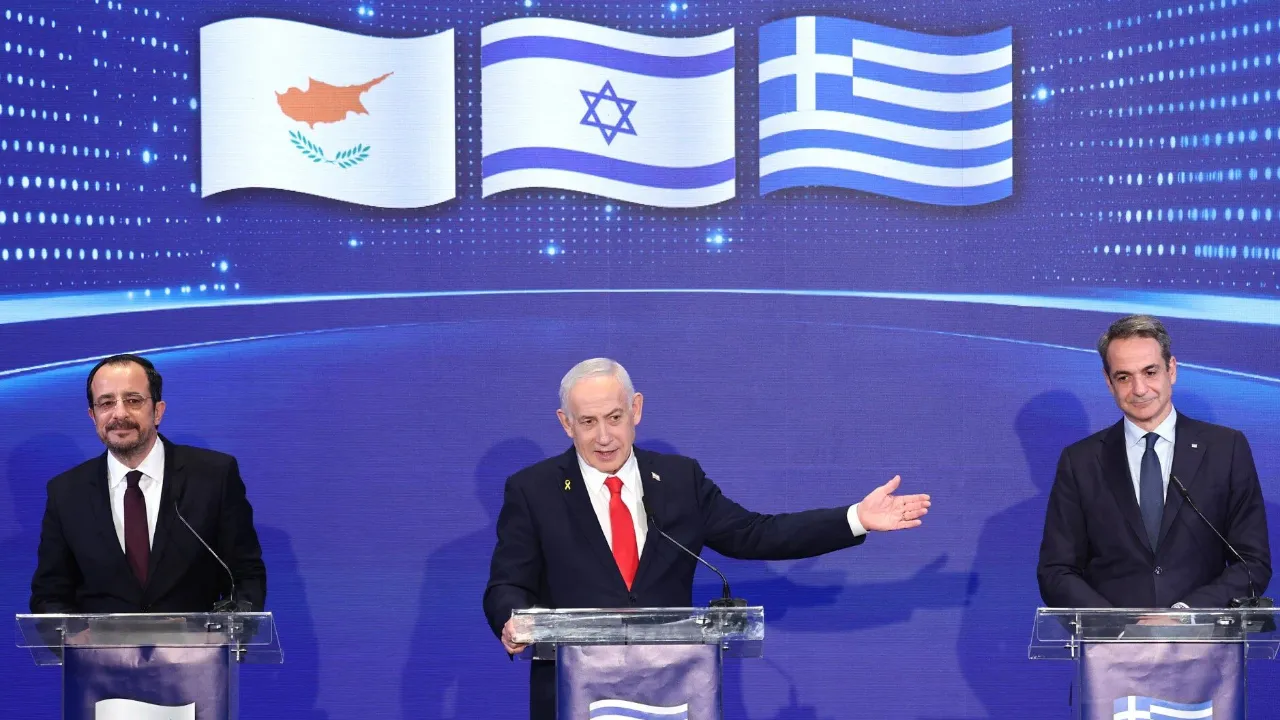 Türkiye harekete geçirdi! İsrail, Yunanistan ve Güney Kıbrıs ortak tatbikatlarını artıyor