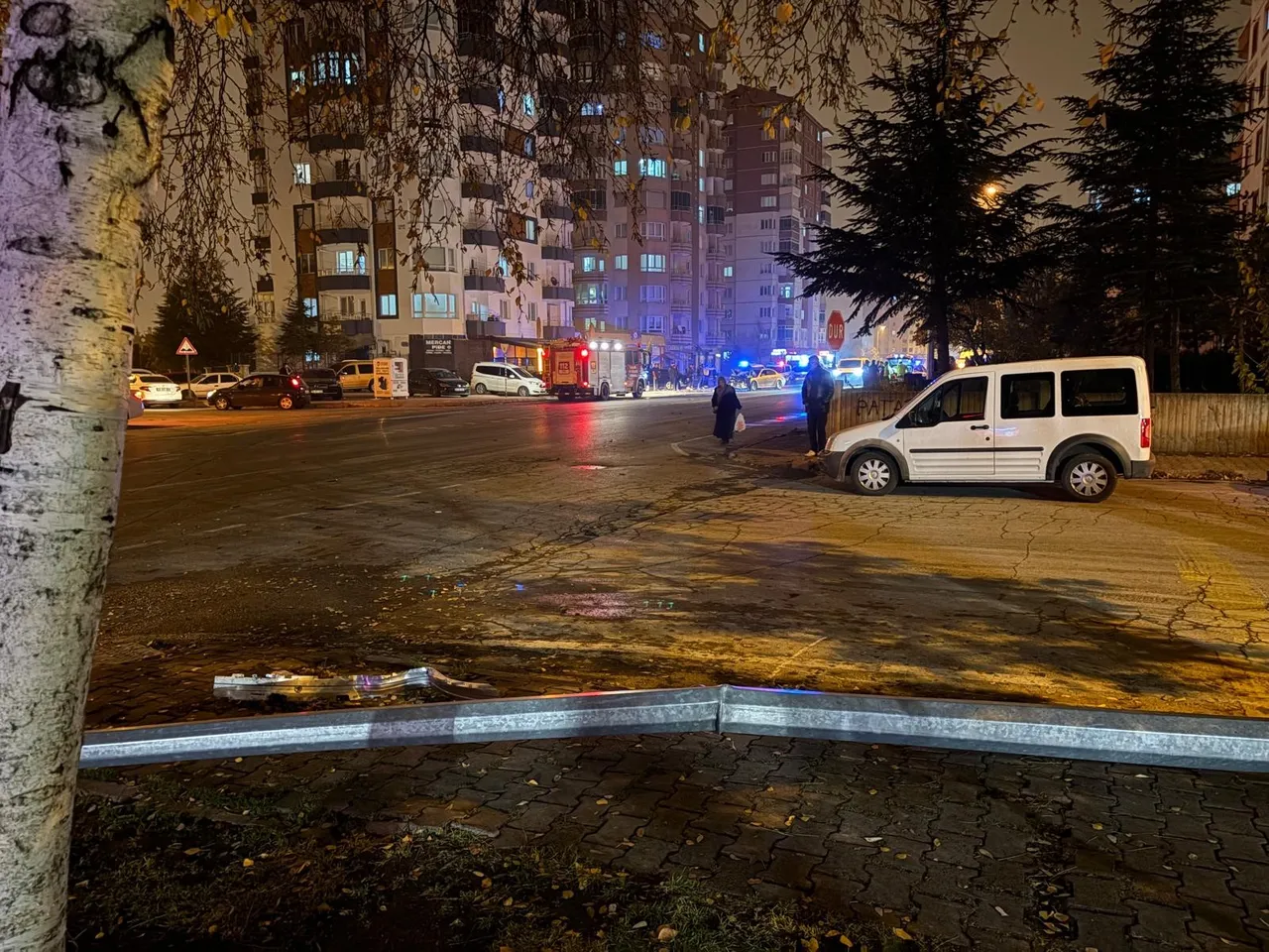 Alkollü araç sürüp kaza yaptığı yetmedi, polise tehditler savurdu!  Sana gerekeni yapacağım