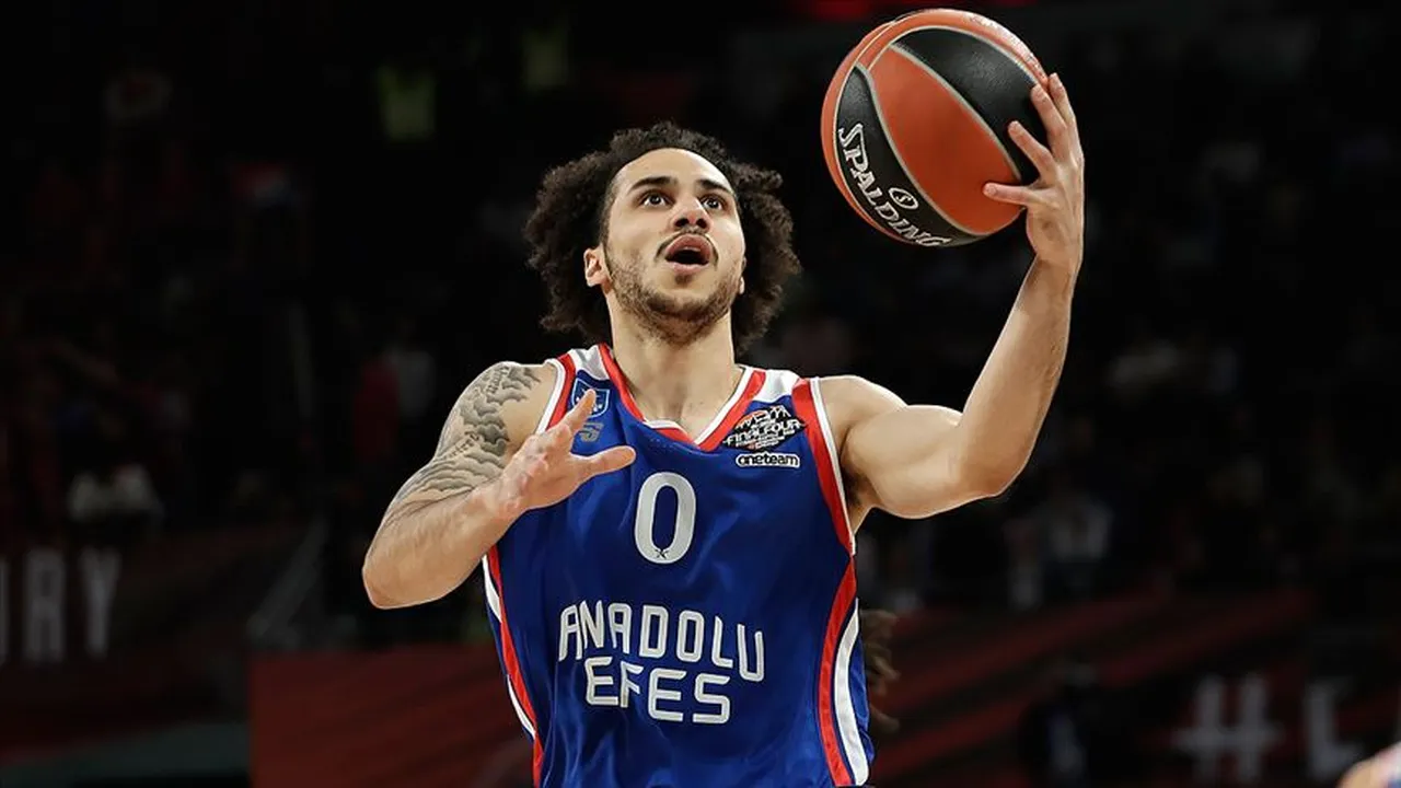 Anadolu Efes, Real Madird'i ağırlıyor