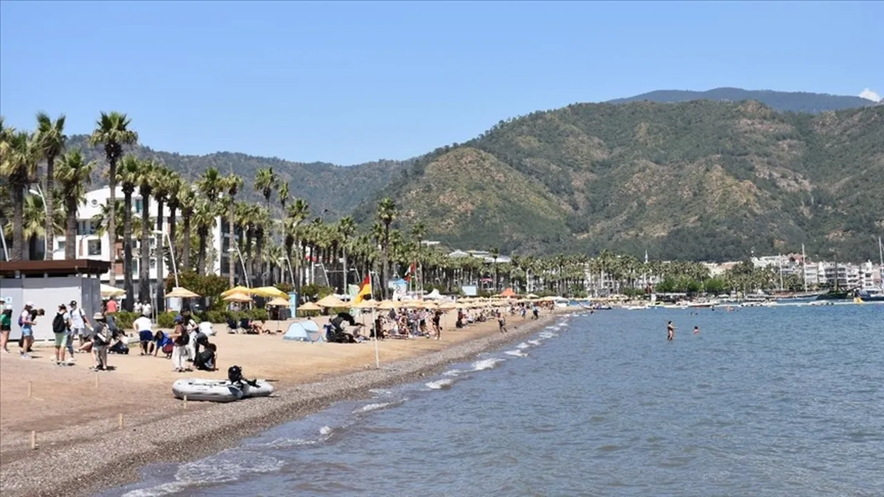 Grand Kartal ders olmadı! Marmaris'te 'masraftan kaçan' küçük oteller satışa çıkarıldı