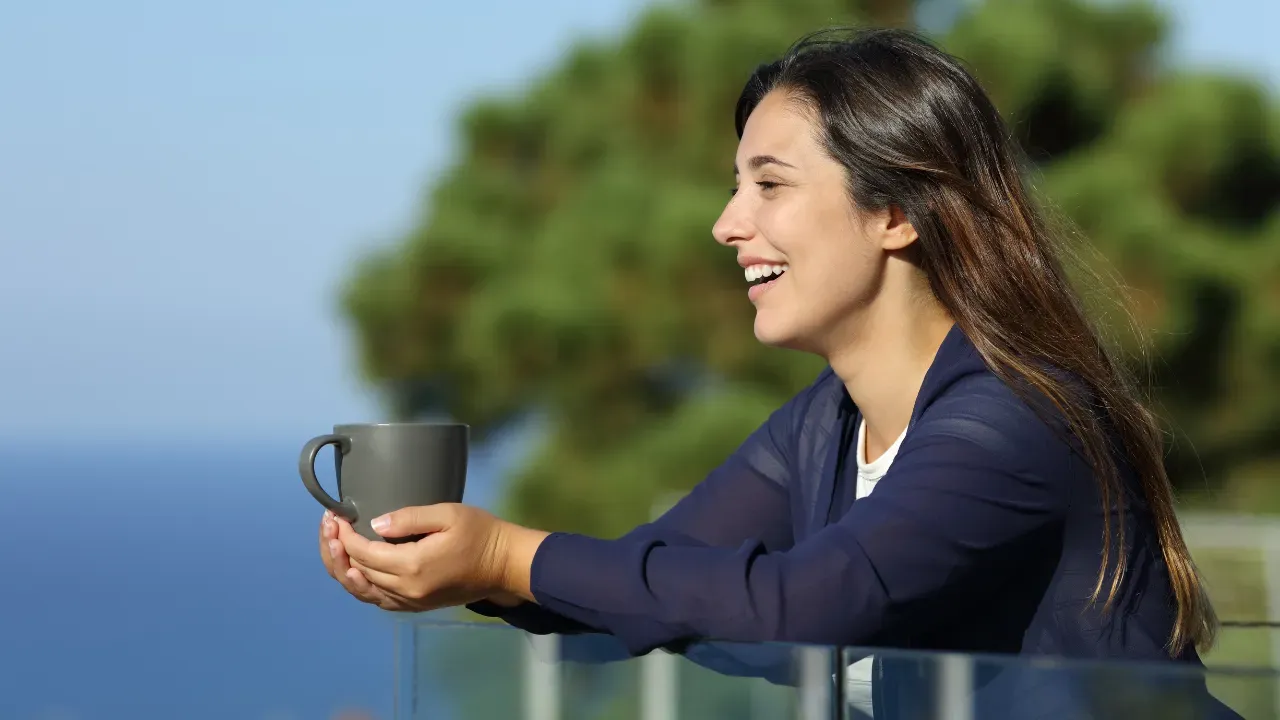 Güneş altında içilen kahve deri kanserinden koruyor