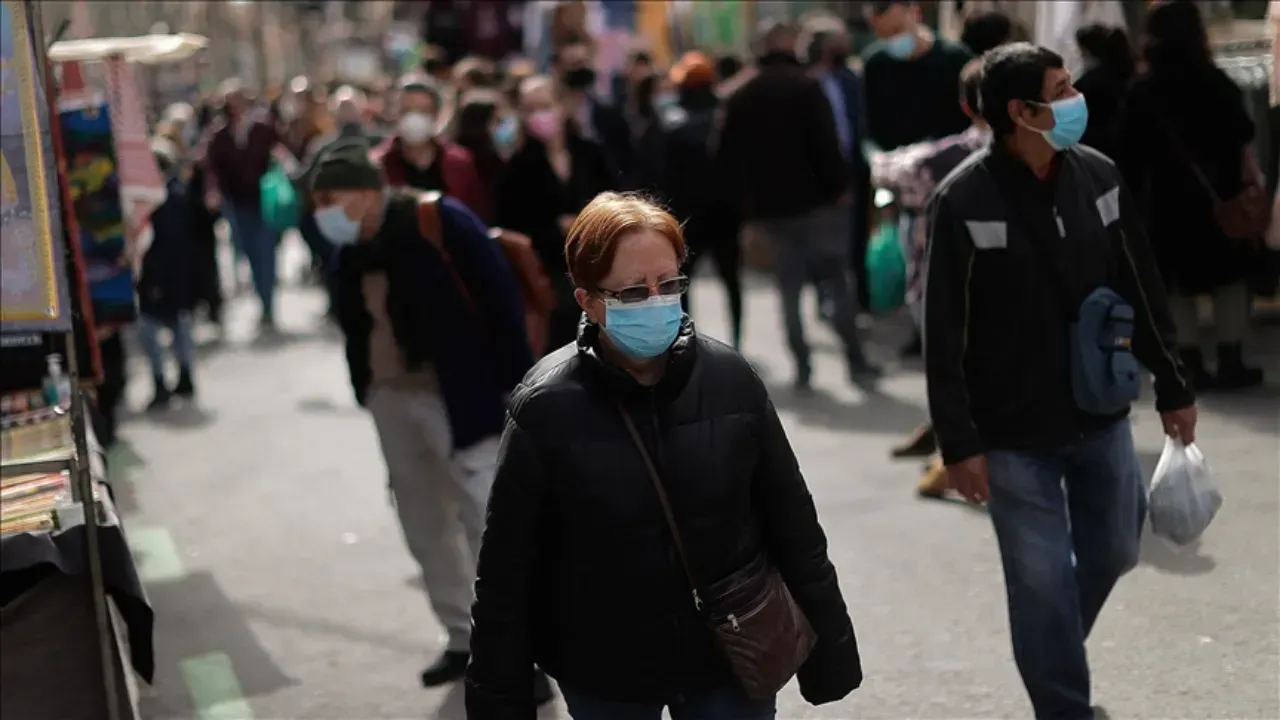 İSPANYA'DA SALGIN ALARMI