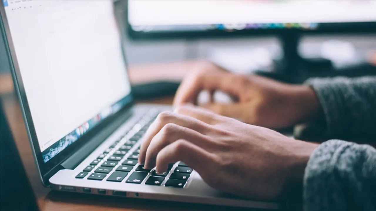 Kamu yönetimine kritik hamle: Kariyer uzmanlarının maaşları artacak