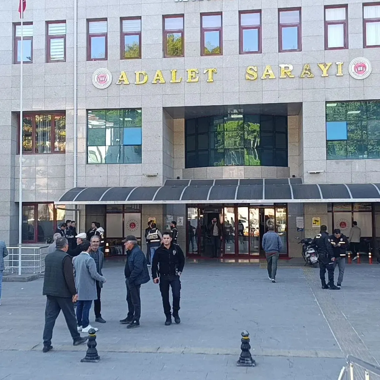 Rüşvet skandalında çarpıcı savunma! "Manavgat’ta sağır sultan duydu, başkan duymamış"