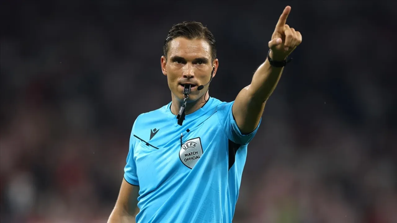 2025 yılının en iyi 10 hakemi: Galatasaray-Fenerbahçe derbisini yöneten isim de listede