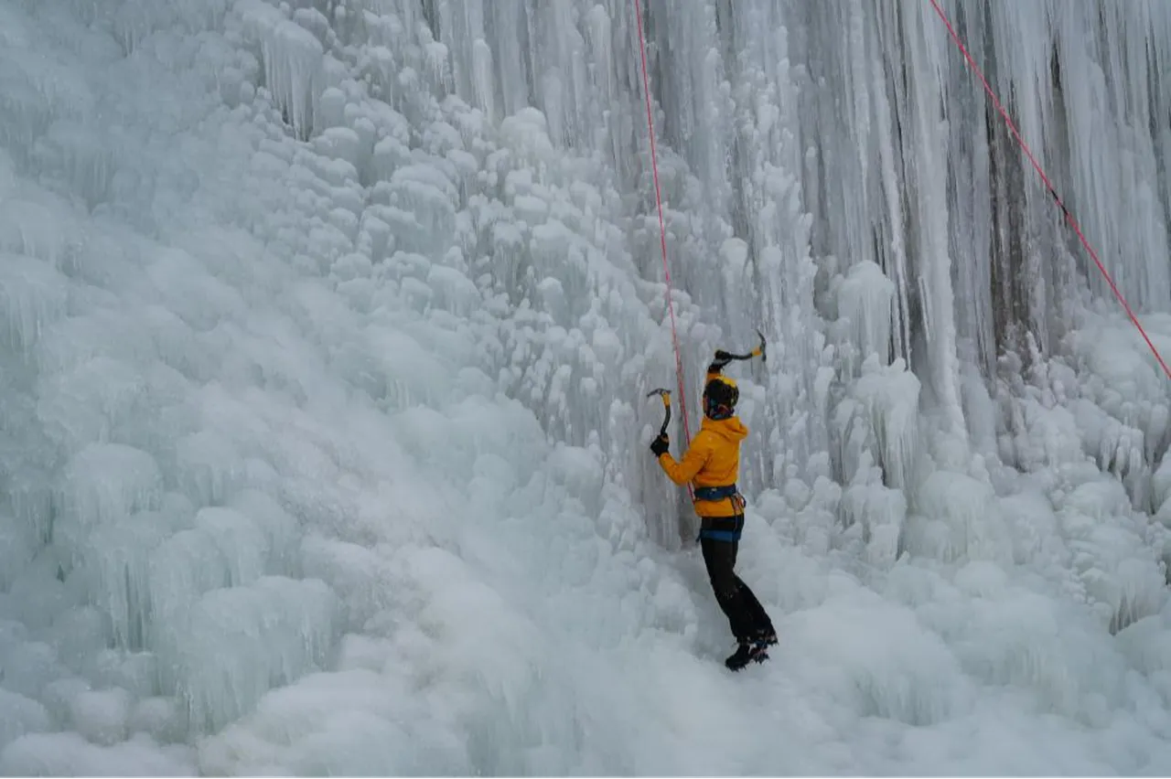 Adrenalin tutkunlarının yeni adresi oldu! Türkiyede ilk, Palandökende yapıldı