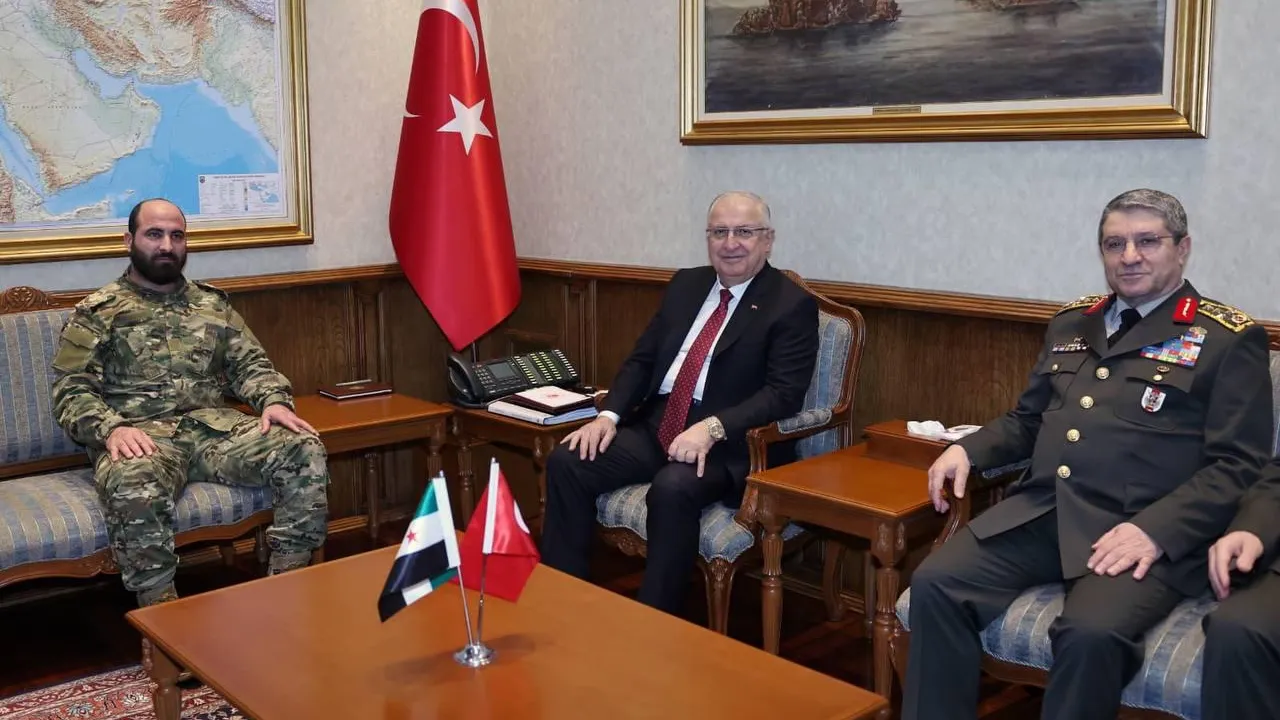 Ankara’da kritik zirve: Milli Savunma Bakanı Güler, Suriye Genelkurmay Başkanı ile görüştü