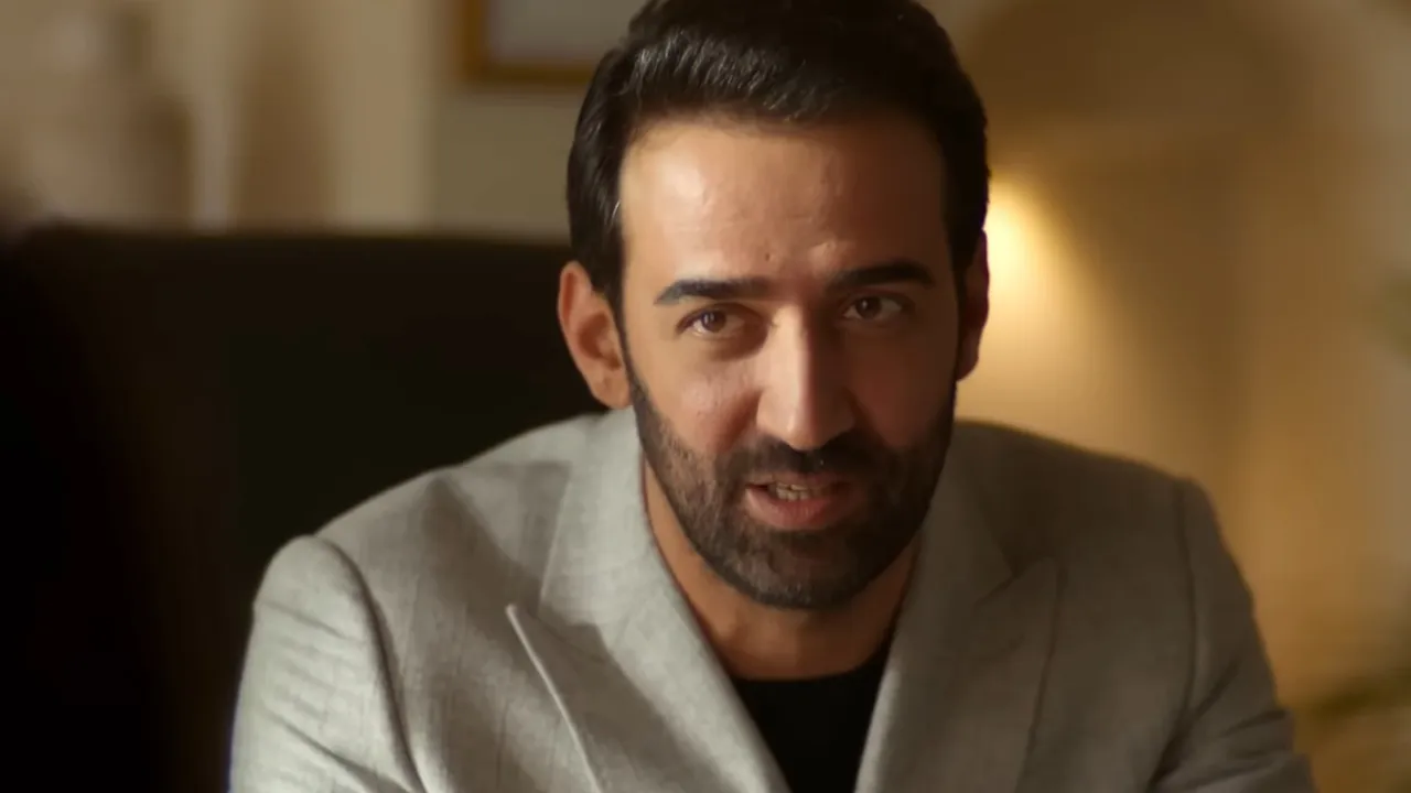 Ferit Kaya’dan ‘taharet musluğu’ isyanı! Ünlü oyuncu Paris’ten seslendi