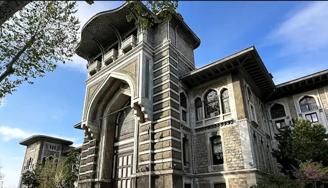 İstanbul Erkek Lisesindeki darp skandalında karar: 20 öğrenciye disiplin cezası!