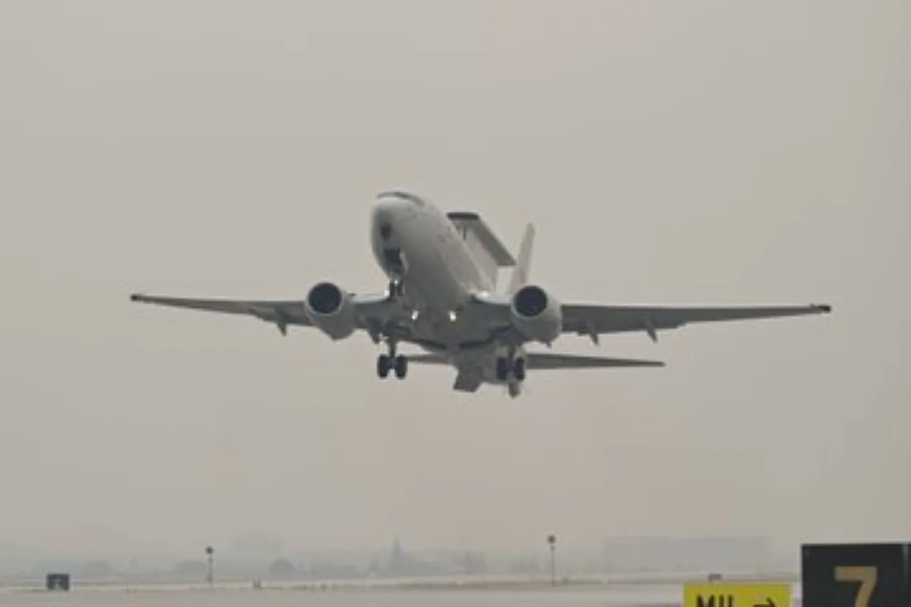 Kıbrıs’ın güneyinde Türk jetleri!