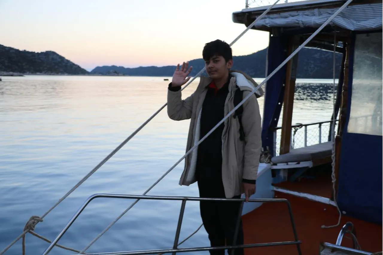 Köydeki tek öğrenciye VIP servis hizmeti